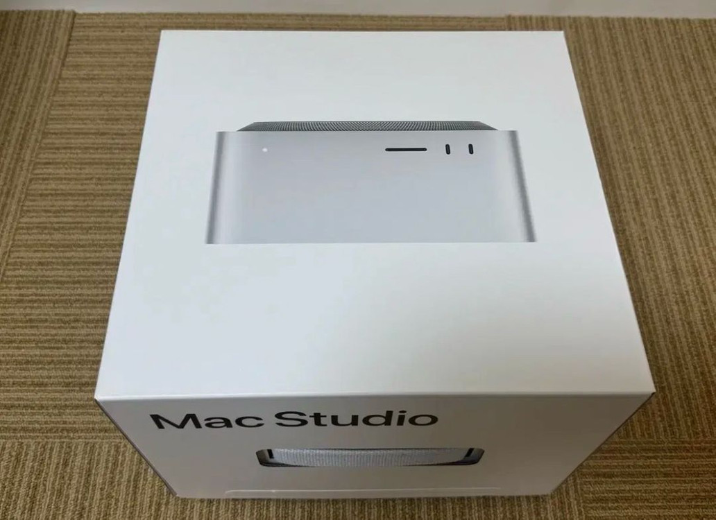 맥스튜디오 M1 Max 이미지