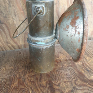 동재질광부 전등 가격조정