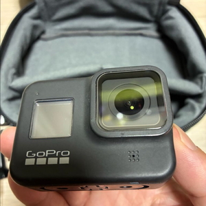 고프로 블랙 8 정품 방수케이스 팝니다