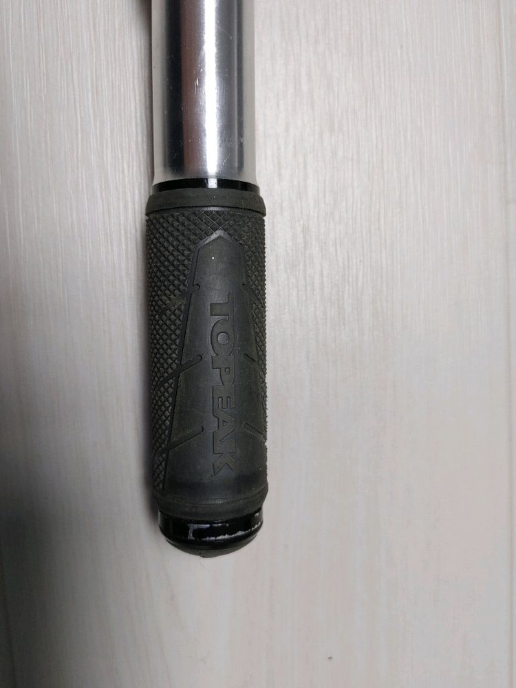 A급]] 토픽 레이스로켓 HP 휴대용 자전거 미니펌프 팝니다 (택포2만)--1