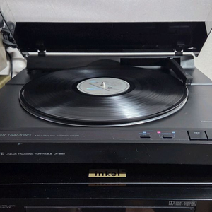 롯데 슬림형 전자동 턴테이블 LP 650