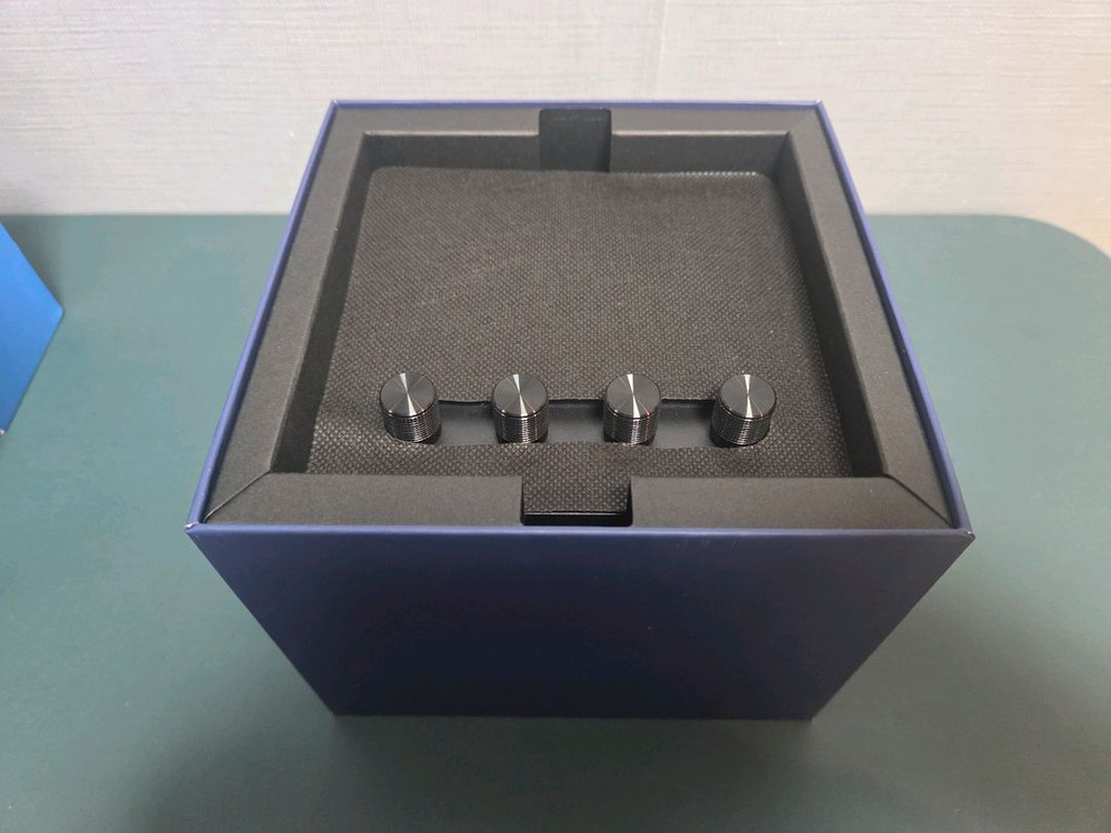 엘가토 스트림덱 플러스 xlr 판매합니다--1