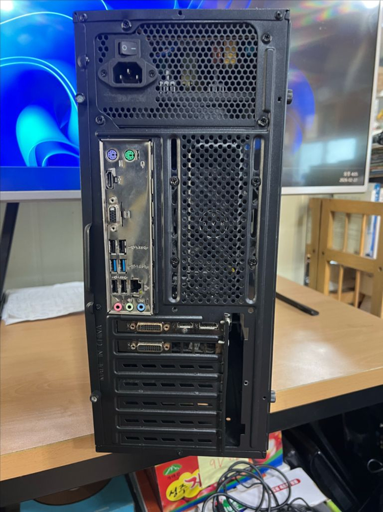 (무료배송)DAVEN 게이밍 PC 본체 블랙 롤 발로란트 오버워치 이미지