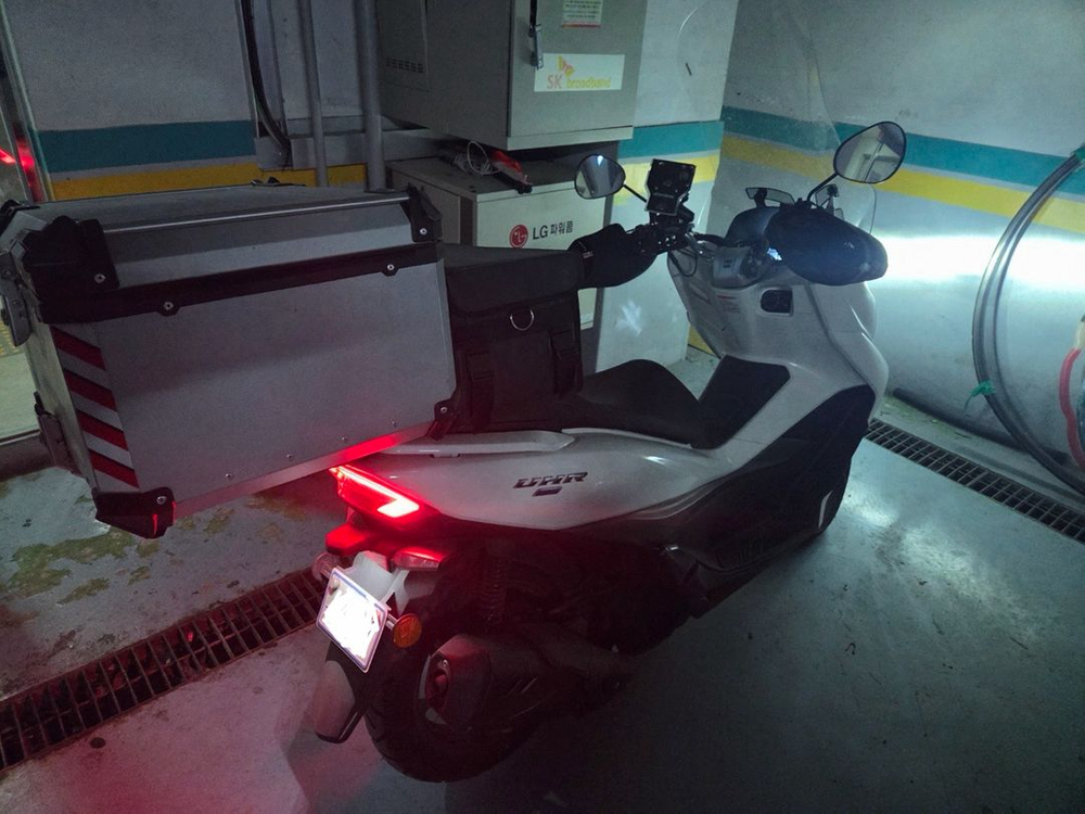 23년식 UHR125 2.6만 배달세팅 스쿠터--3