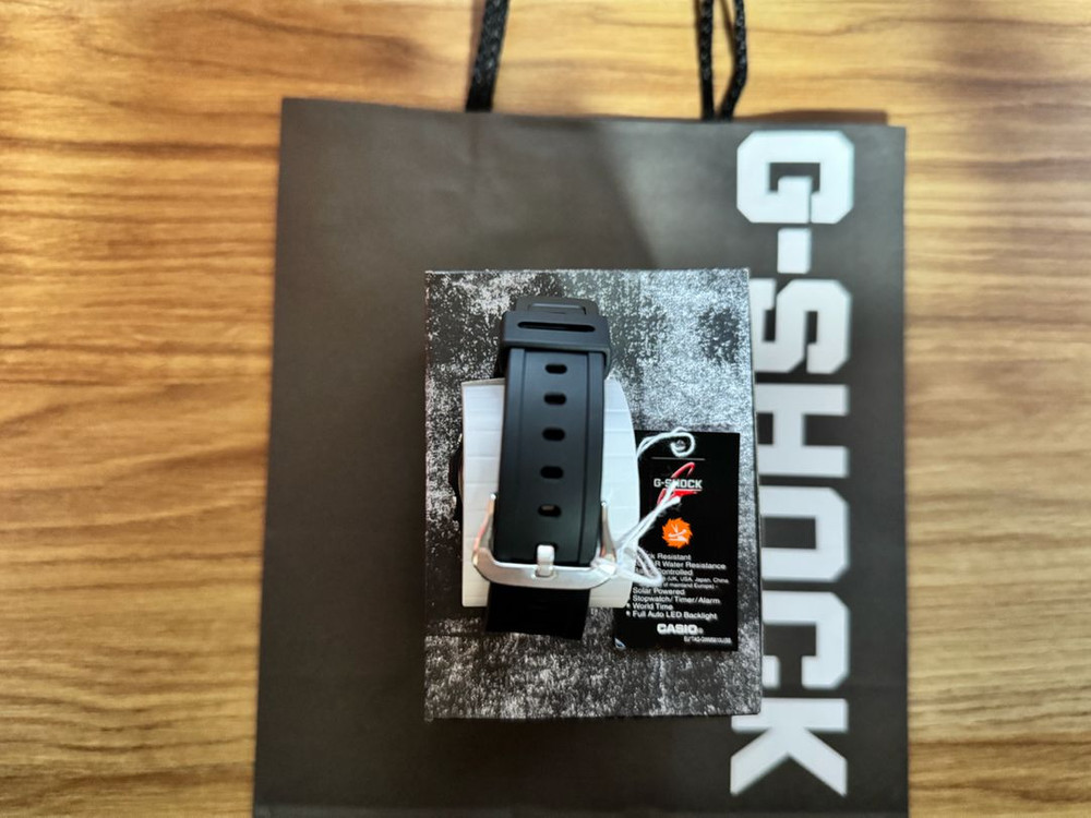 지샥 GW-5000U 오천이 새상품급 판매합니다.--2