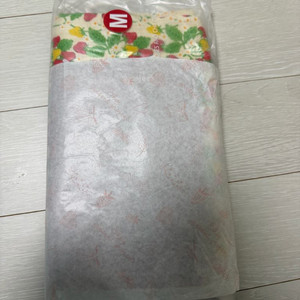 프레젠트프로젝트 아이보리 딸기 거즈고쟁이M