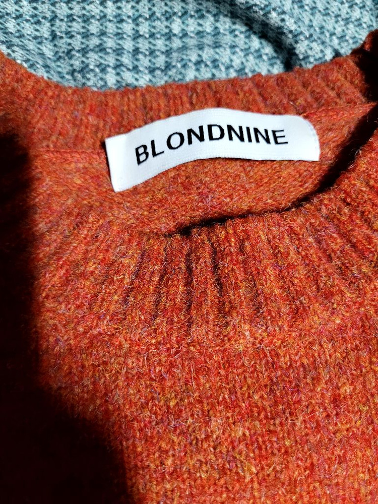 블론드나인 울 라운드 니트 급처--4