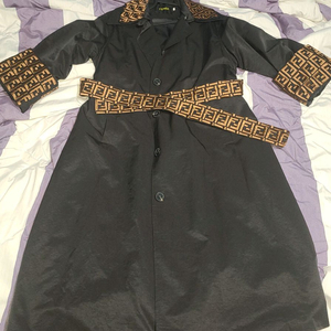 펜디 FF 자수 트렌치 블랙 코트 급처