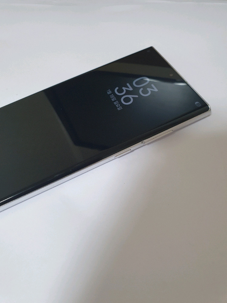 갤럭시 S22울트라 잔상없어요 256기가--1