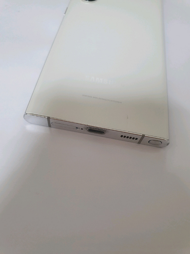 갤럭시 S22울트라 잔상없어요 256기가--2