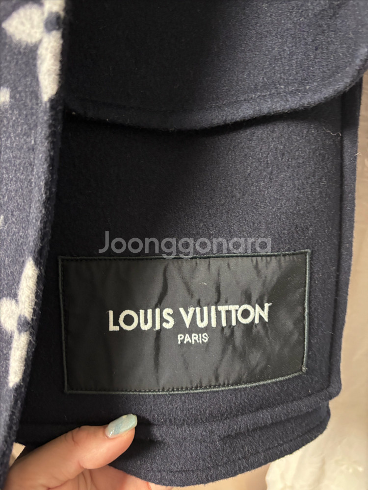[정품] 루이비통 플랩 포켓 후디드 랩 코트 네이비--4