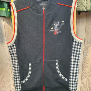 (상태좋음) 엘레강스 스포츠 고양이 자수 울 혼방 니트 조끼 (100)