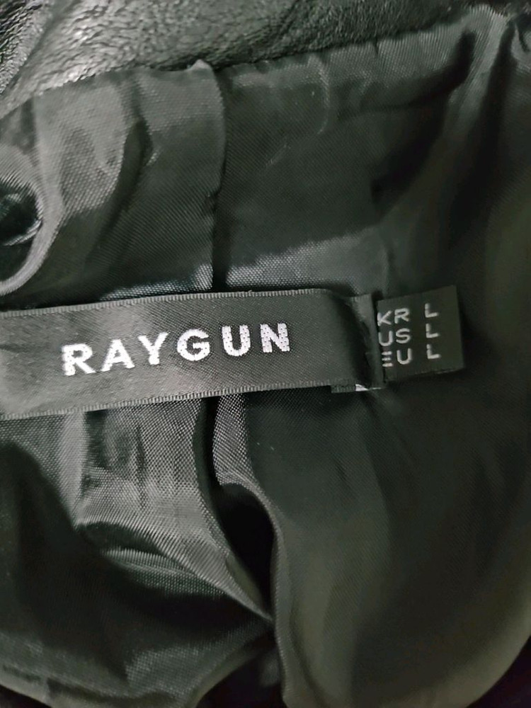RAYGUN 레더자켓 L사이즈--2