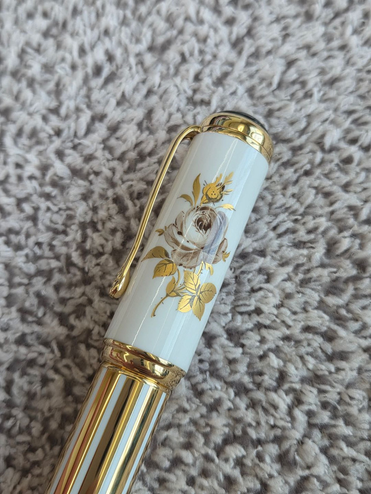 몽블랑 POA 2001 마담 퐁파두르 M 만년필--5