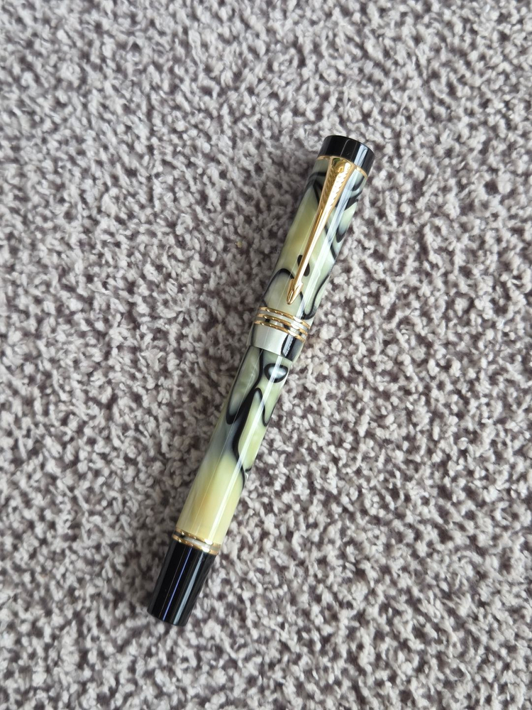 파카 듀오폴드 노먼 록웰 한정판 M 만년필--2