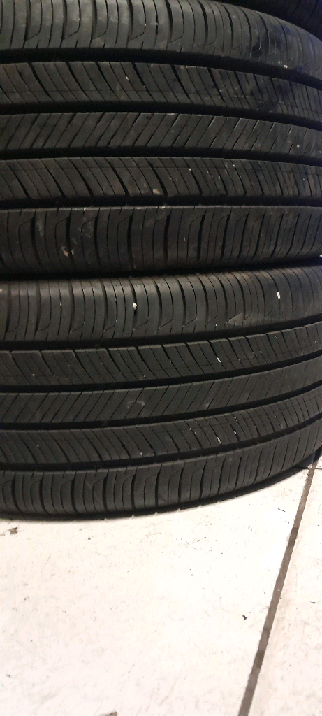 한국 2254517인치 중고타이어 한대분 팝니다 이미지