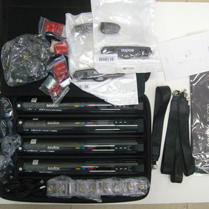 고독스 TL30-4K 튜브형 LED 조명 세트