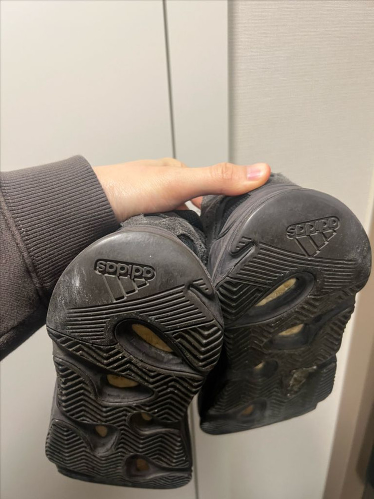 아디다스 이지부스트 반타 700 v2 260사이즈 판매--5