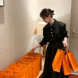 바이씨니 에르맨투맨