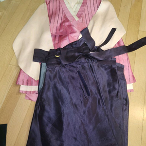 남성 한복 키175사이즈 정도입니다 이미지