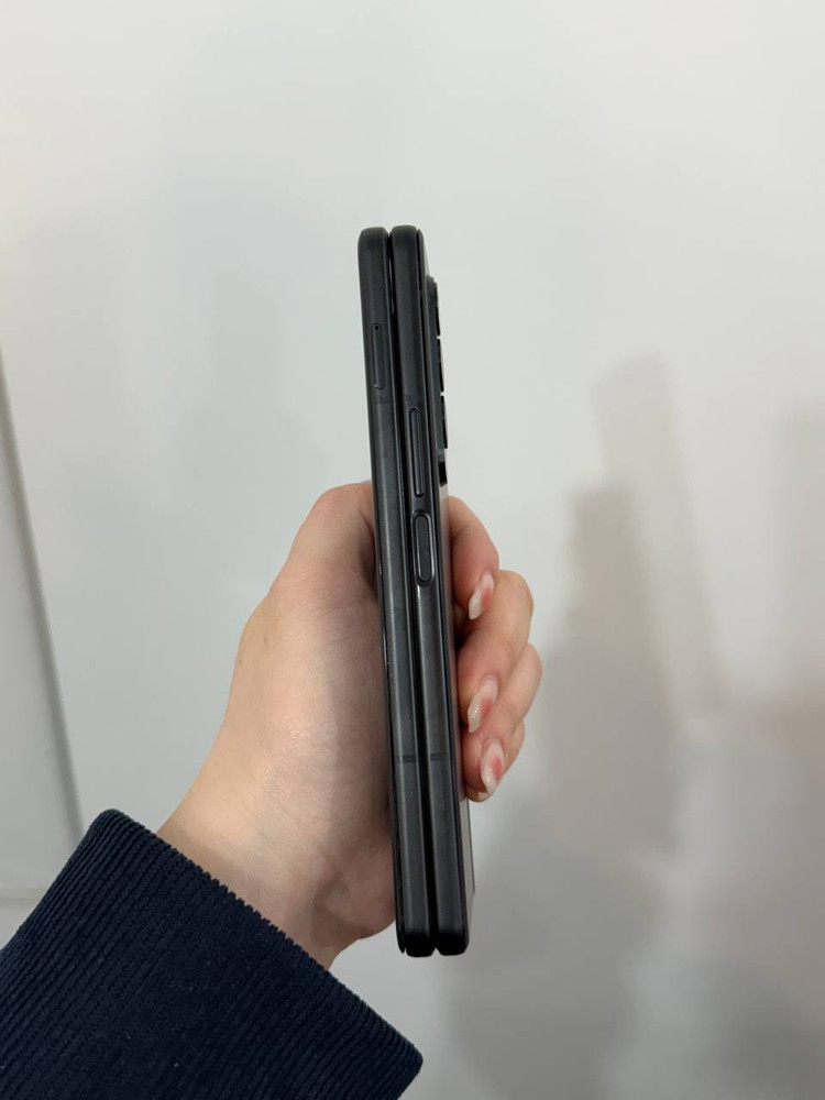 무잔상)갤럭시Z폴드3 블랙 256GB Y1515 이미지