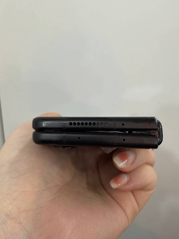 무잔상)갤럭시Z폴드3 블랙 256GB Y1515 이미지