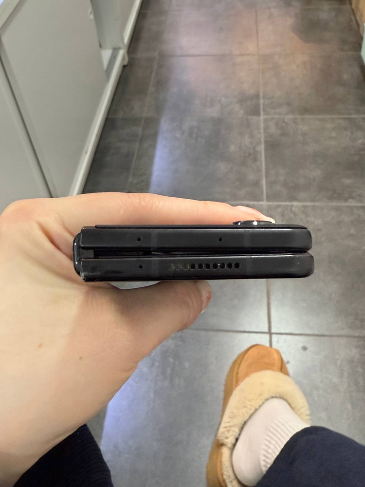 무잔상)갤럭시Z폴드3 블랙 256GB Y1515 이미지