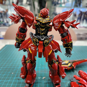 RG 시난주 건담 이미지