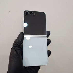 갤럭시Z플립5 256기가 민트 (무잔상) / 0223