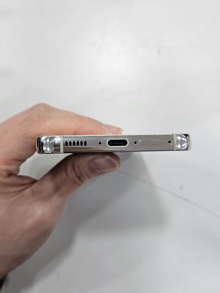 갤럭시S23 256GB C급--4