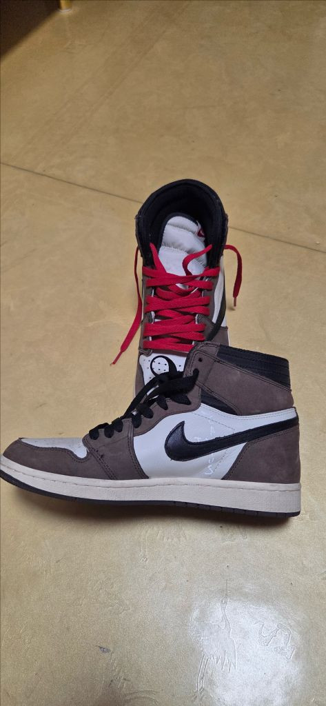 나이키 트래비스 스캇 모카 하이 270--2