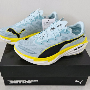 푸마 디비에이트 나이트로 엘리트4 카본 런닝화 265mm 새상품