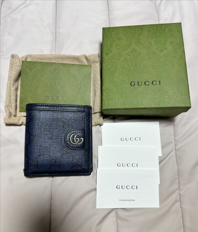 구찌 남성 GG마몬트 반지갑 판매해요!--0