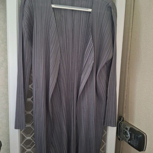 플리츠플리즈 그레이 가디건 2사이즈