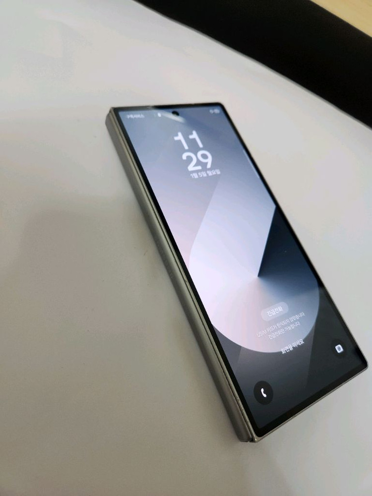 갤럭시폴드6 잔상없어요 256기가 보증기간2027년까지--4