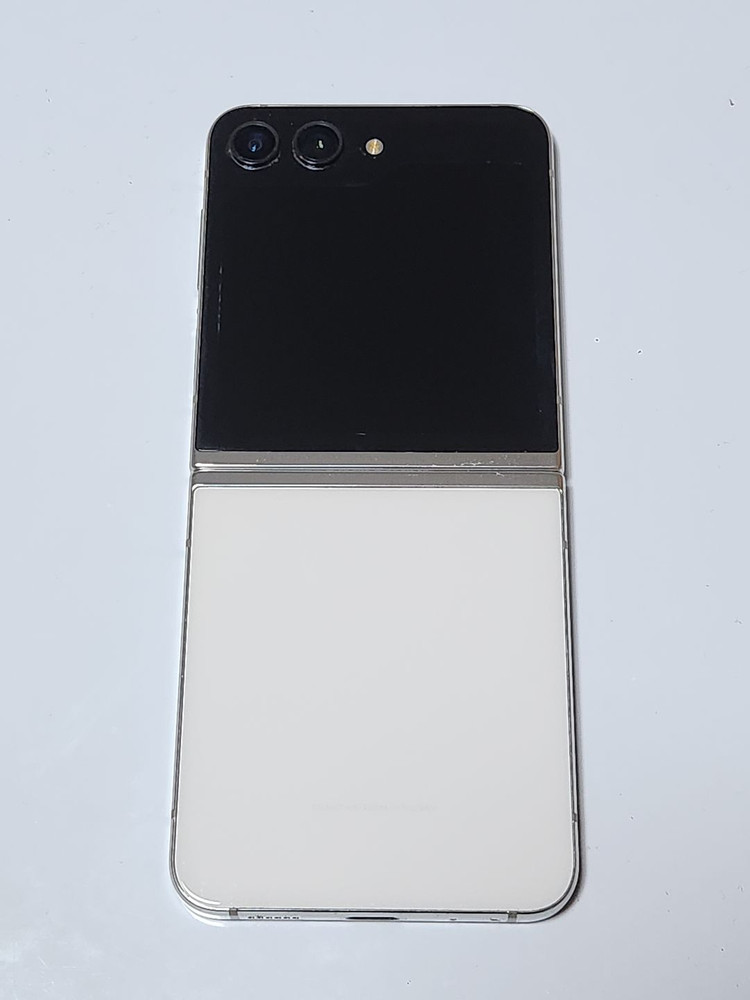 갤럭시Z플립5 256G 무잔상 크림 59517--2