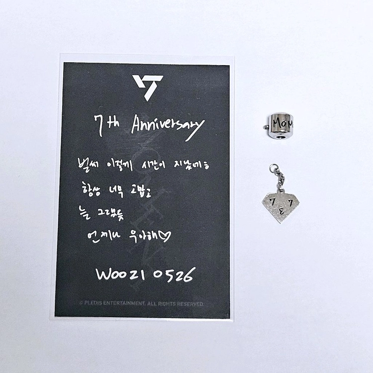 <참 파손>세븐틴 7주년 우지 팔찌 참&포카 판매 이미지