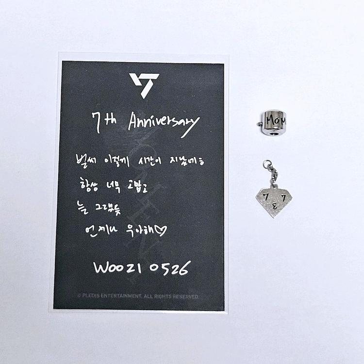 <참 파손>세븐틴 7주년 우지 팔찌 참&포카 판매--1