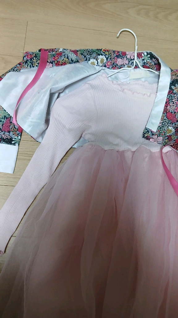 여아한복 5~6세 사이즈 퓨전한복 핸드백 세트--3