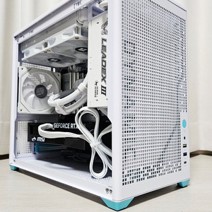 7800X3D / RTX 5060 TI 16GB / 1TB / 32GB