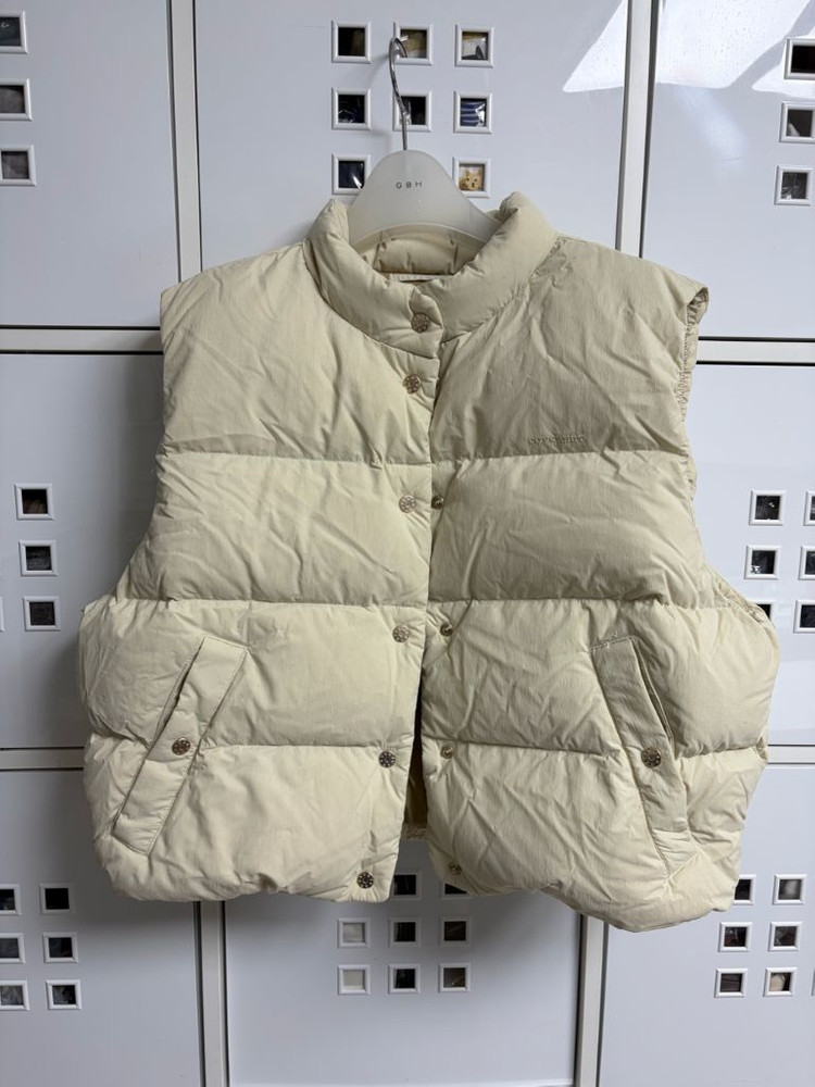 커버낫 아이보리 패딩조끼--2