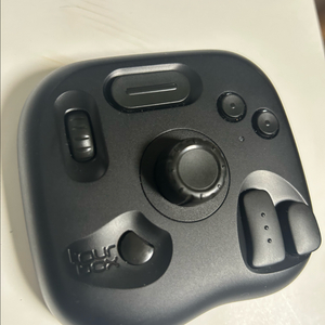 투어박스 라이트 블루투스 블랙