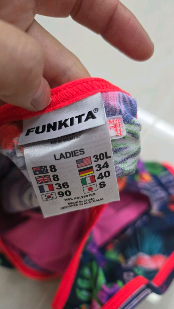 펑키타 여성 원피스 수영복--2