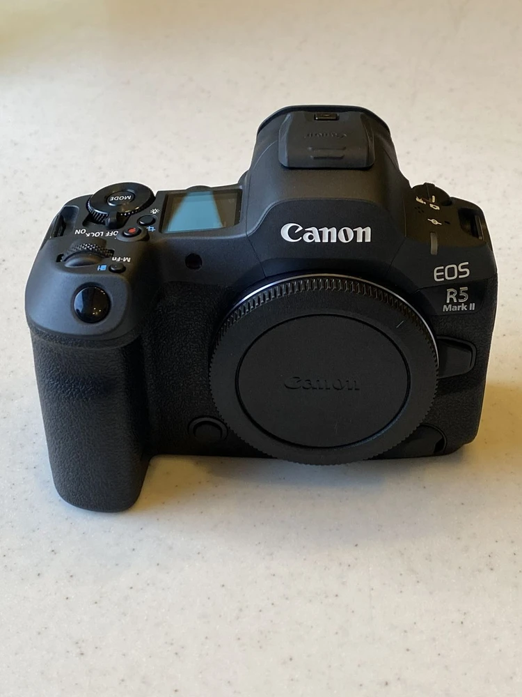 Canon EOS R5 Mark II 판매합니다 (거의 새제품, 보증기간 2027년까지) 이미지