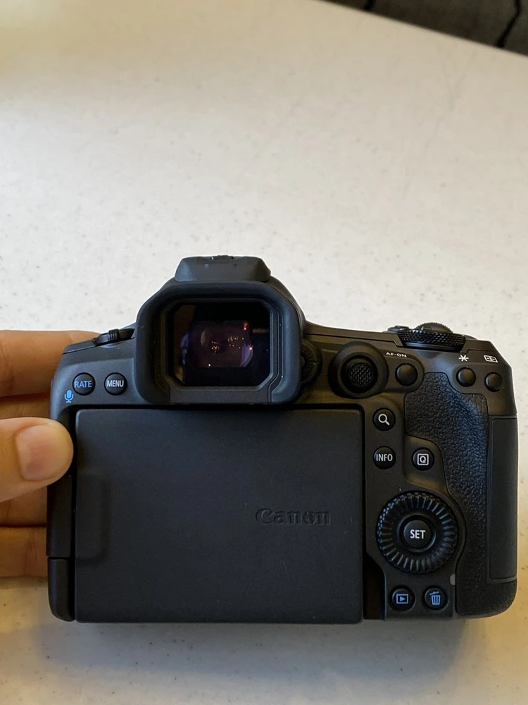 Canon EOS R5 Mark II 판매합니다 (거의 새제품, 보증기간 2027년까지) 이미지