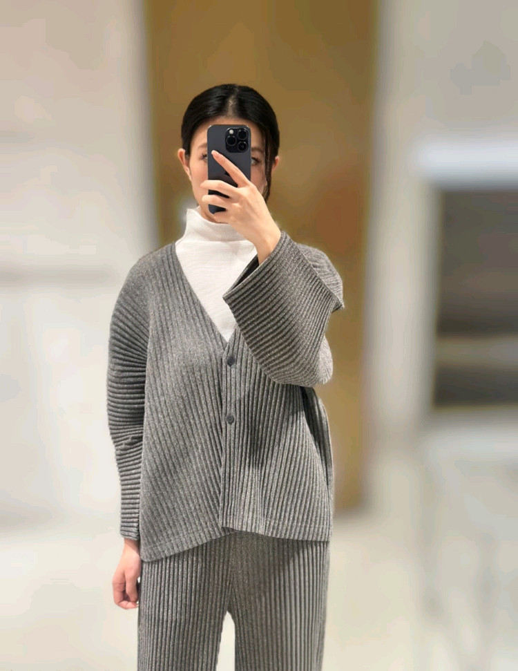 이세이미야케 미 코듀로이 가디건 차콜--1