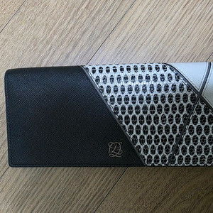 루이까또즈 여성용 정지갑