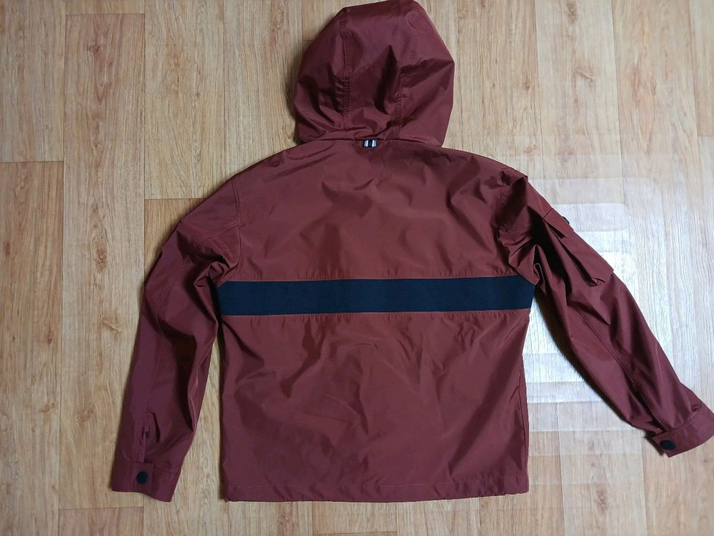 보스 BOSS (정품) 남성 기능성 바람막이 후드 자켓 (갈색) (95~100슬림) (상태 깨끗하고 좋아요)--5