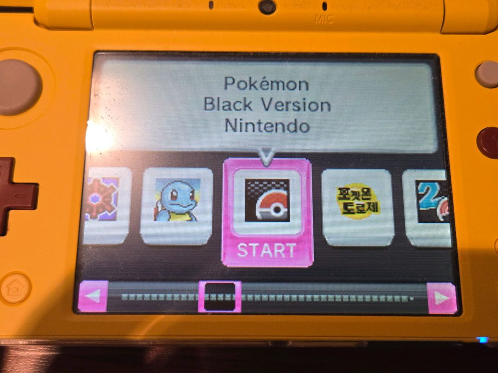 닌텐도 2ds xl 포켓몬 피카츄 에디션 커펌 풀박스 팝니다.--6