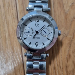 게스 컬렉션 멀티펑션 여자 시계